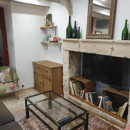 Maisonette, De La Mere Nini Ferienhaus