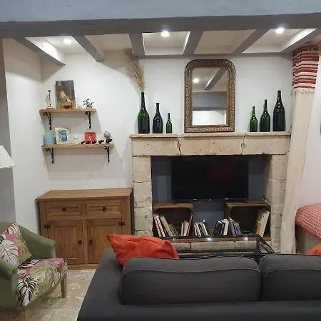 Maisonette, De La Mere Nini Ferienhaus Saint-Laon